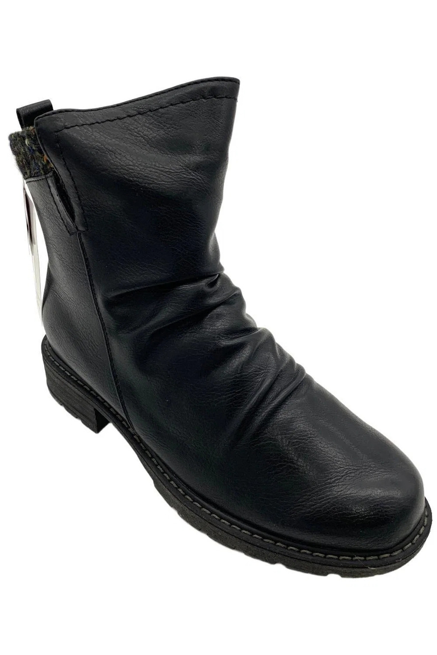 MUK LUKS Women's Logger Banff Boots Black - Medium